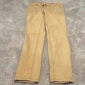 Tan Skinny jeans
